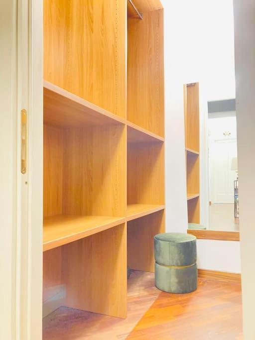 Re Gallo Luxury Apartment Plebiscito In Via Chiaia 那不勒斯 外观 照片